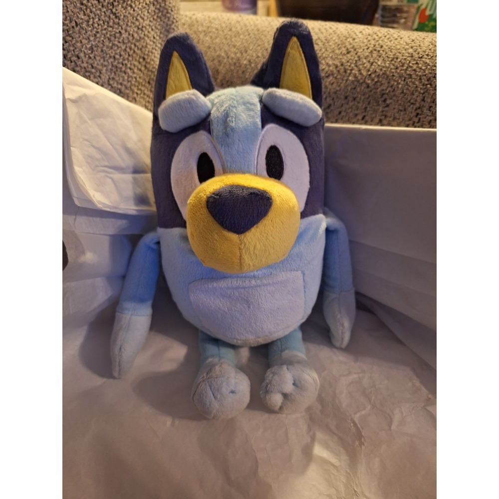 Bluey Plush Talking Stuffed‎ Animal Toy 12" Says 3 Phrases & Plays Theme Song